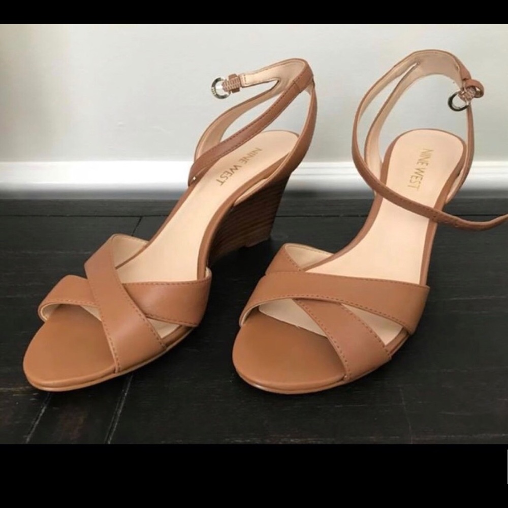 Nine West Sandal Wedges